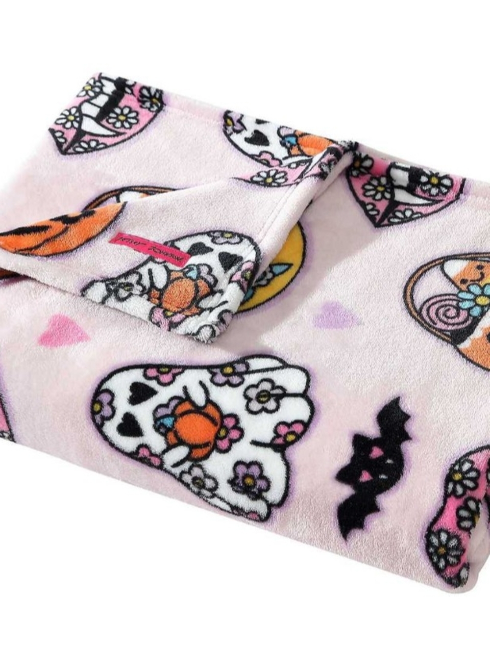 Betsey Johnson Pink Halloween Heart & Skull Plush Throw Blanket - Picture 1 of 5